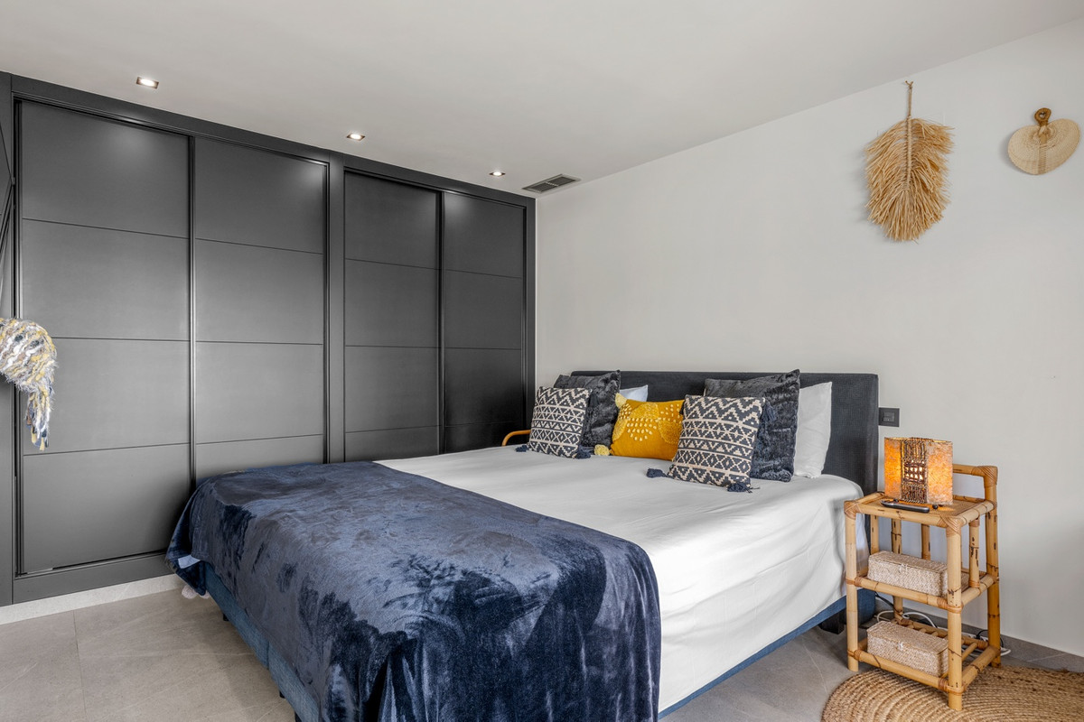 Property main view 44
