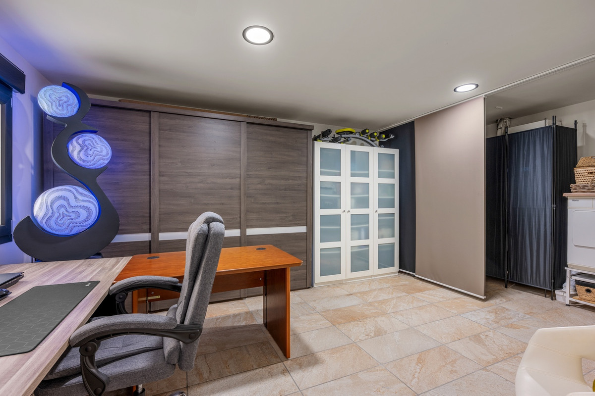 Property main view 47