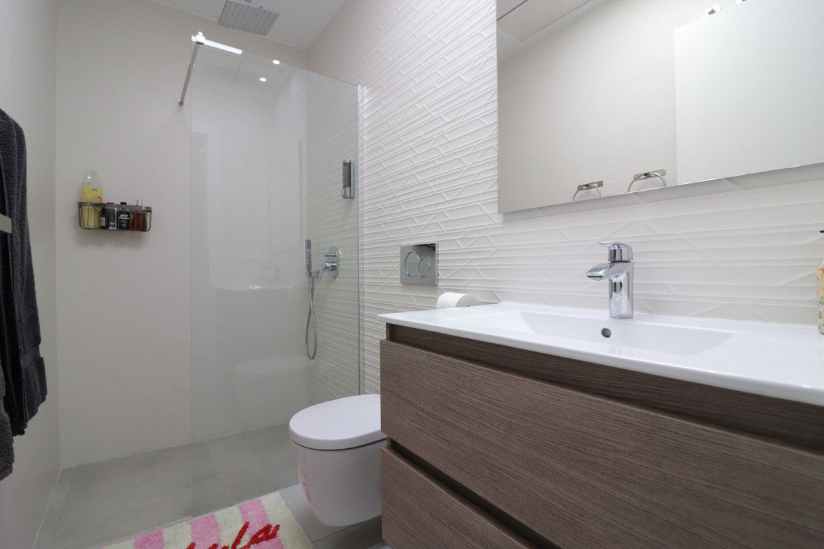 Appartement te koop in Benijofar | 4 slaapkamers H5461153