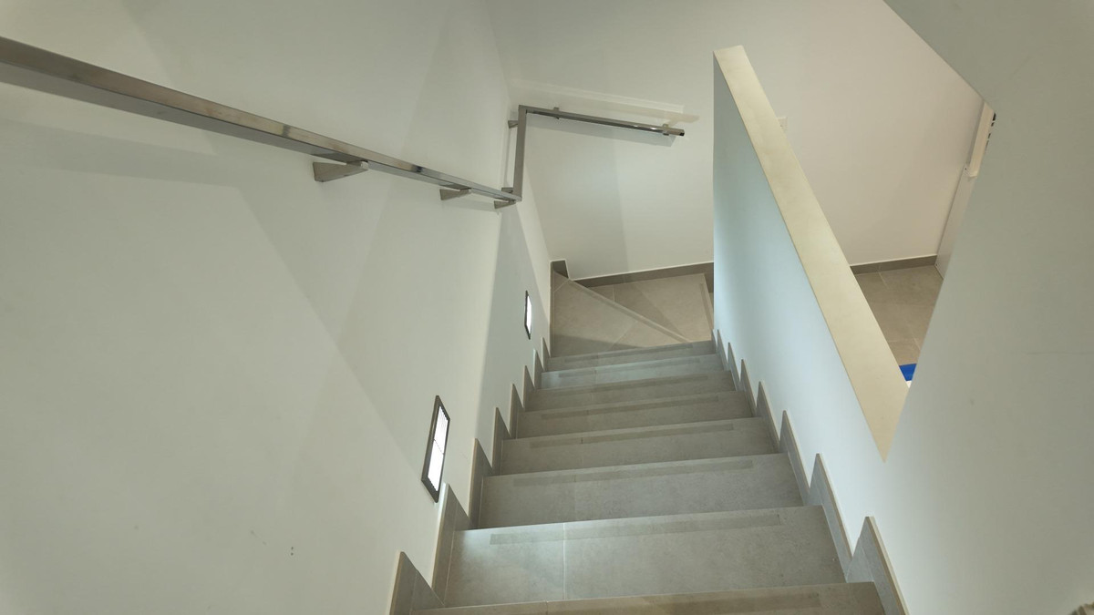 Property main view 33