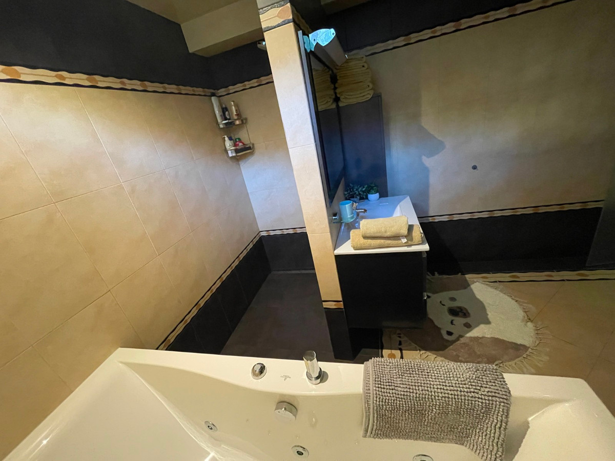 Huis te koop in Benimar | 5 slaapkamers H5256538