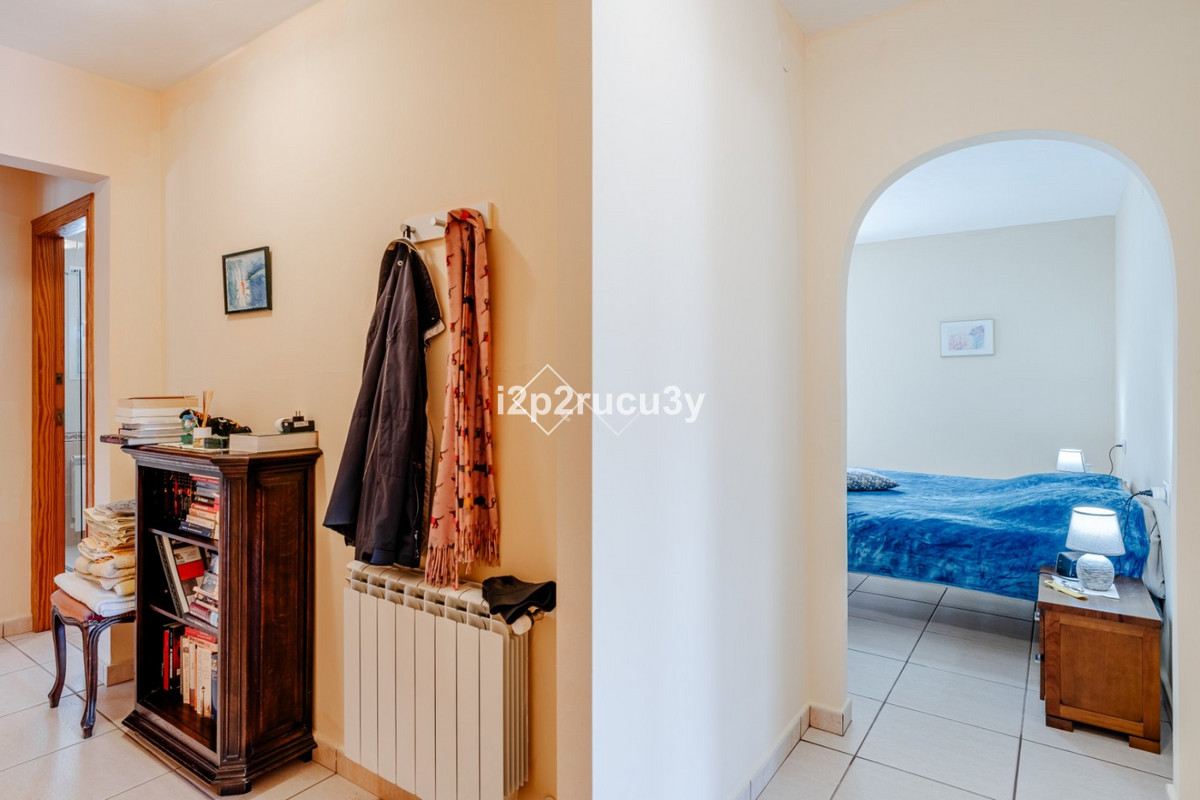 Property main view 40