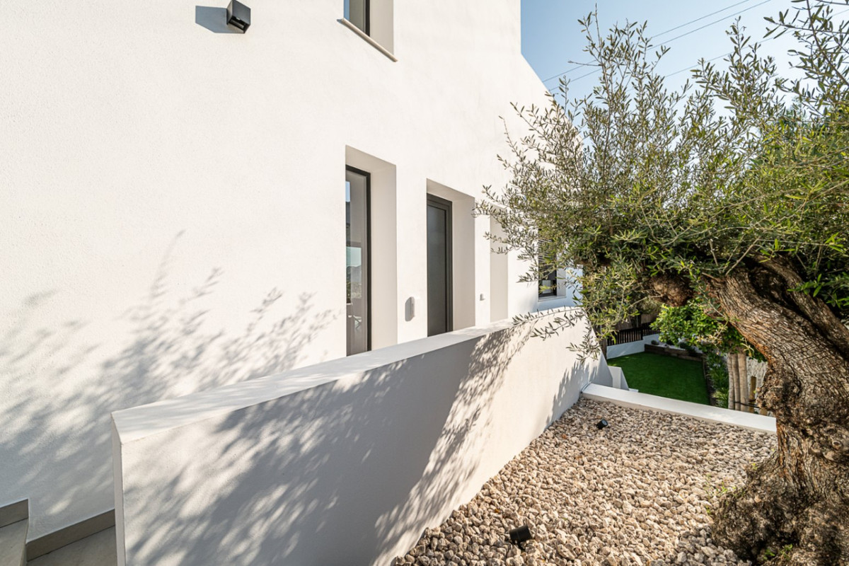 Property main view 38