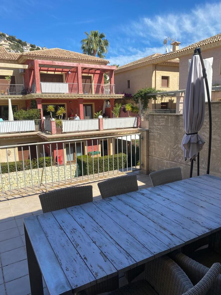 Appartement te koop in Benissa Coast | 3 slaapkamers H5008849