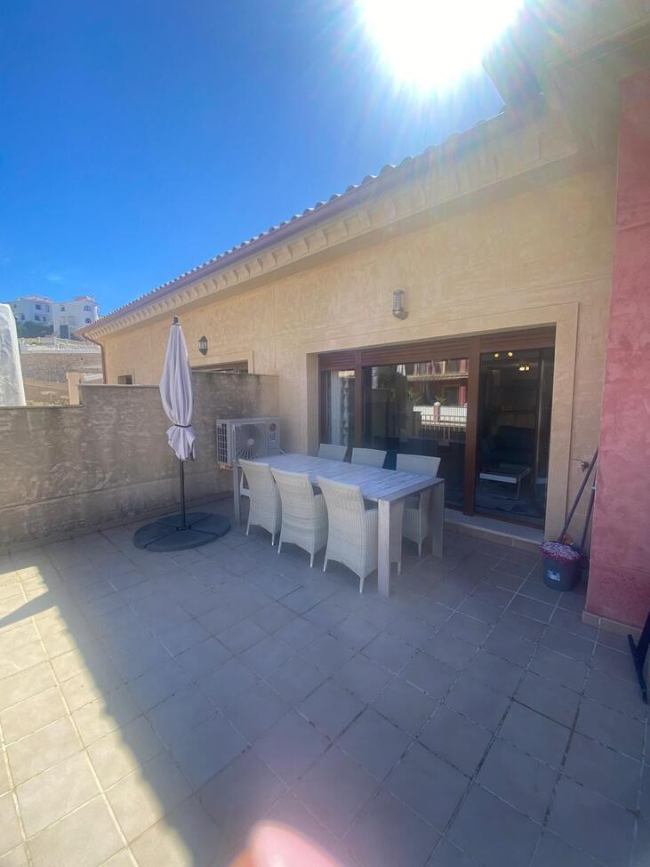 Appartement te koop in Benissa Coast | 3 slaapkamers H5008849
