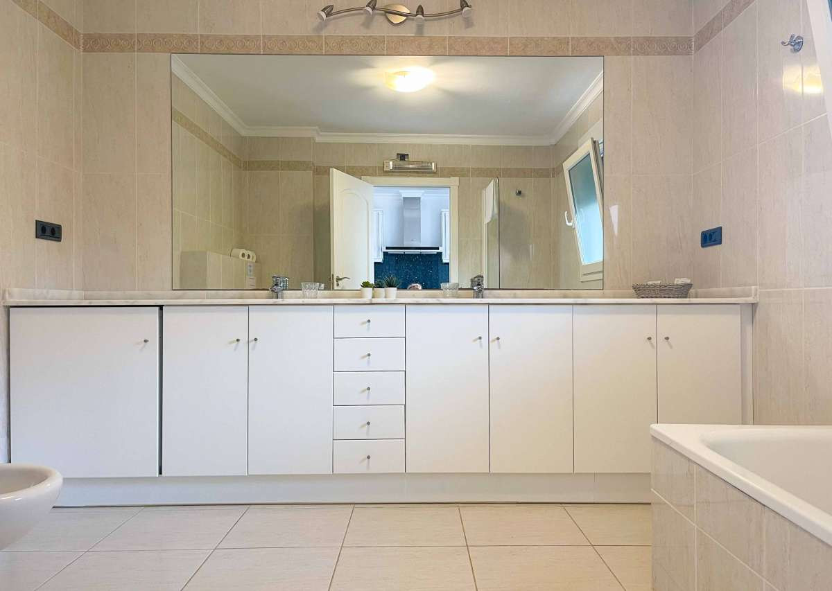 Property main view 18