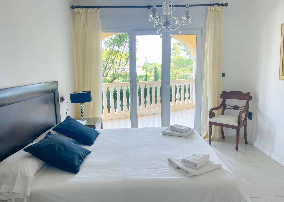 Property main view 44