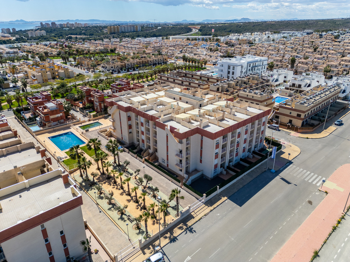 Appartement te koop in Cabo Roig | 1 slaapkamers H5126254