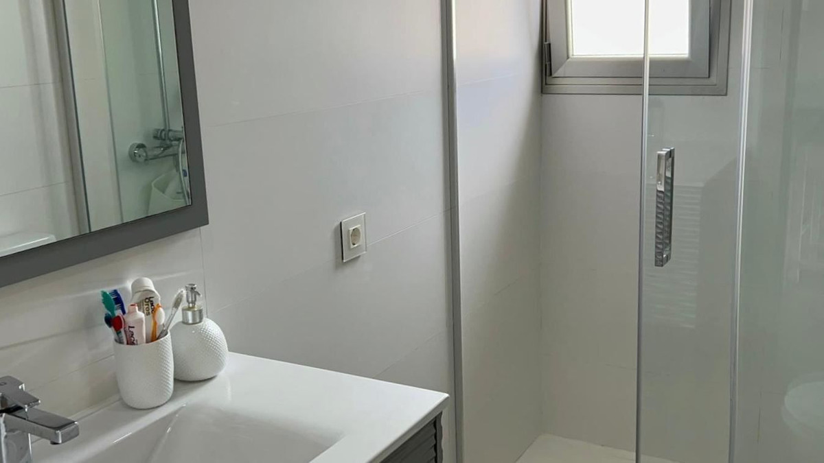 Appartement te koop in Cabo Roig | 2 slaapkamers H5244724