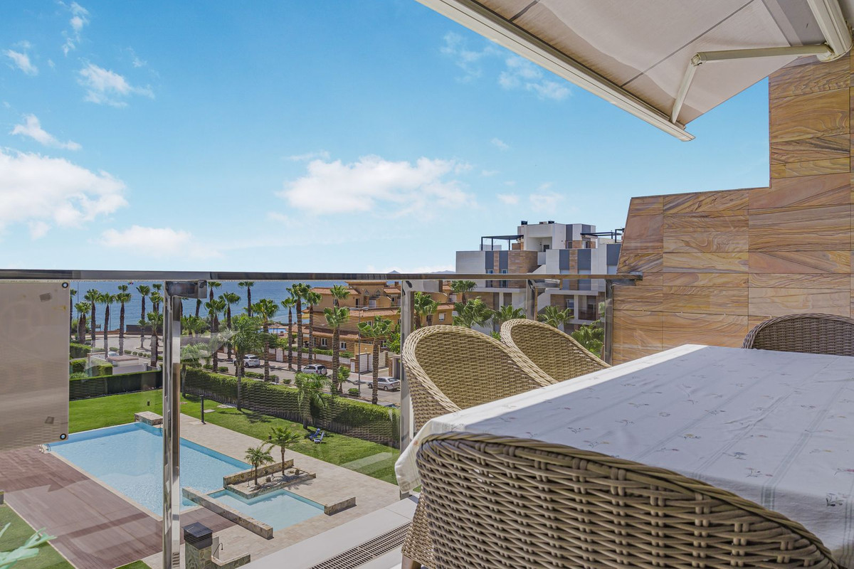 Penthouse te koop in Cabo Roig | 3 slaapkamers H5250550