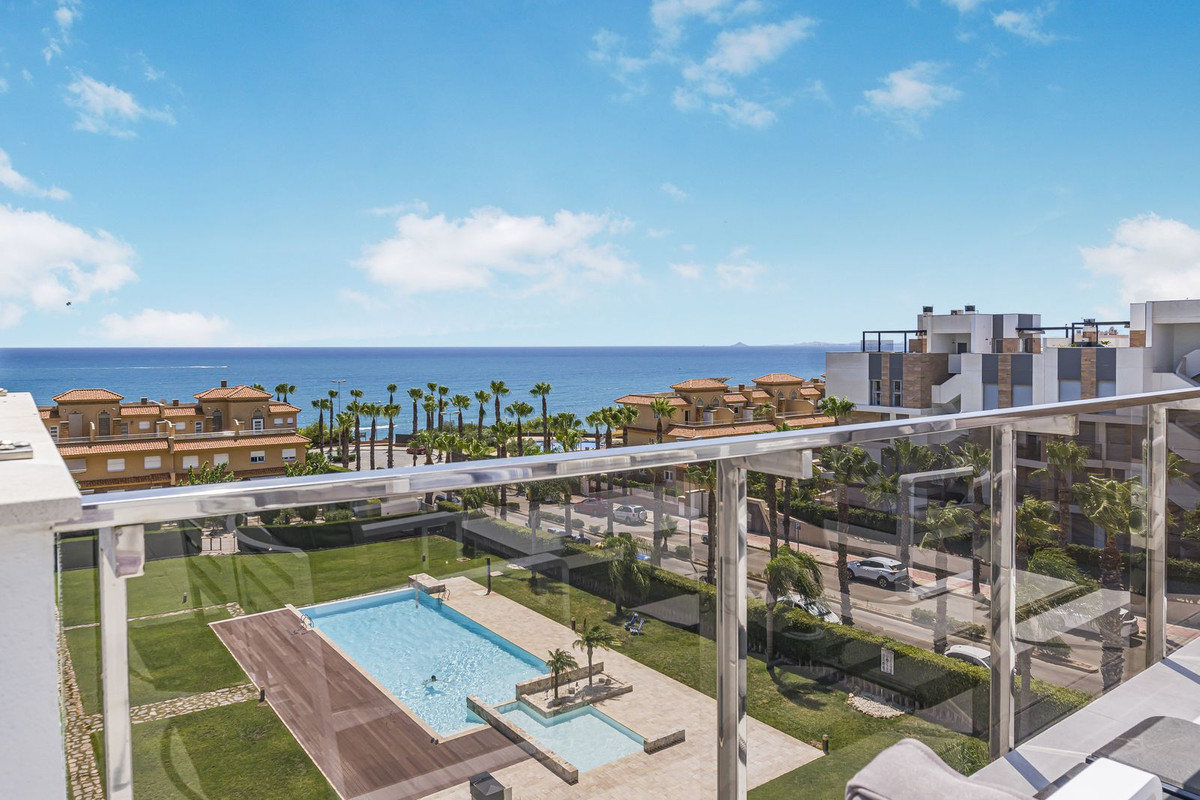Penthouse te koop in Cabo Roig | 3 slaapkamers H5250550