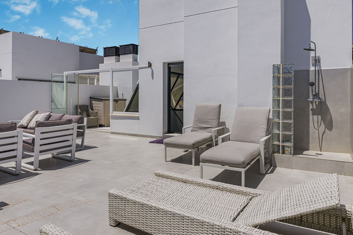 Penthouse te koop in Cabo Roig | 3 slaapkamers H5250550