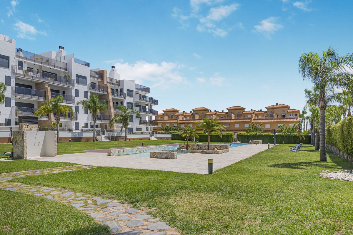 Penthouse te koop in Cabo Roig | 3 slaapkamers H5250550