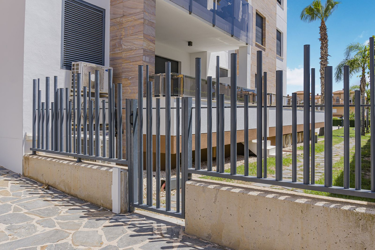 Penthouse te koop in Cabo Roig | 3 slaapkamers H5250550