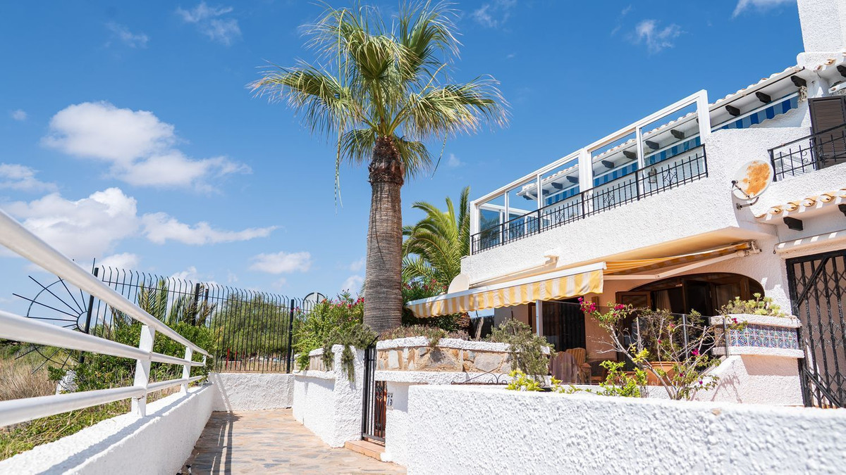 Appartement te koop in Cabo Roig | 2 slaapkamers H5296519