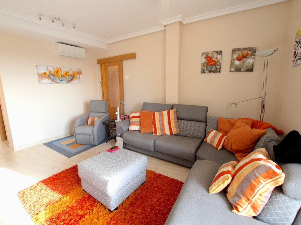 Appartement te koop in Cabo Roig | 2 slaapkamers H5297860