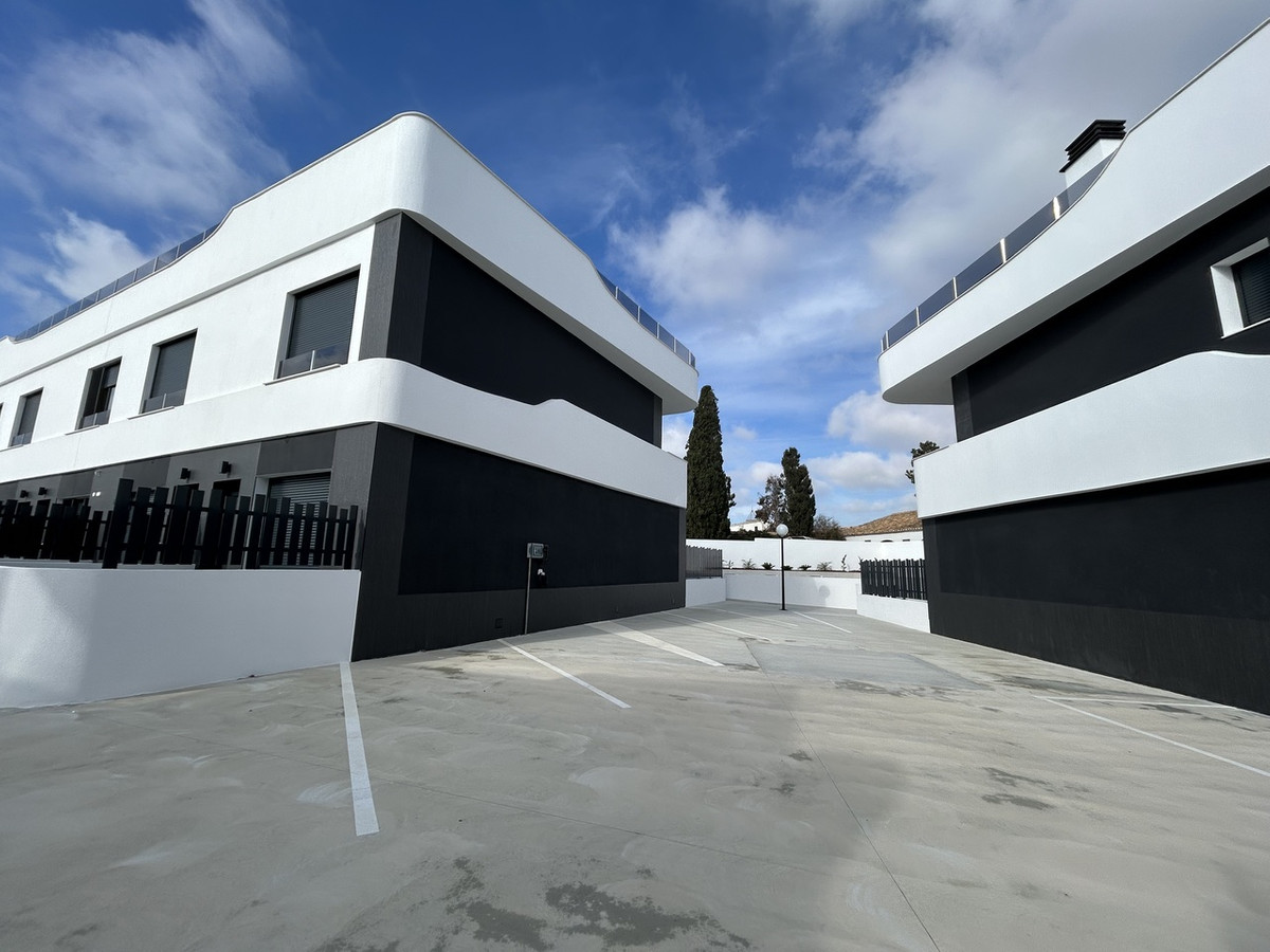 Property main view 36