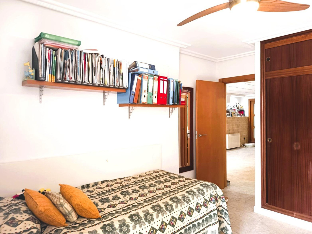 Duplex te koop in Cabo Roig | 4 slaapkamers H5330071