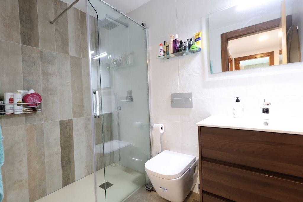 Duplex te koop in Cabo Roig | 4 slaapkamers H5330071