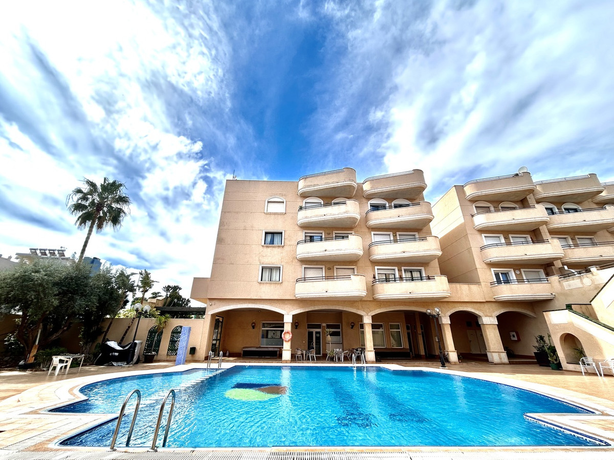 Appartement te koop in Cabo Roig | 2 slaapkamers H5336701