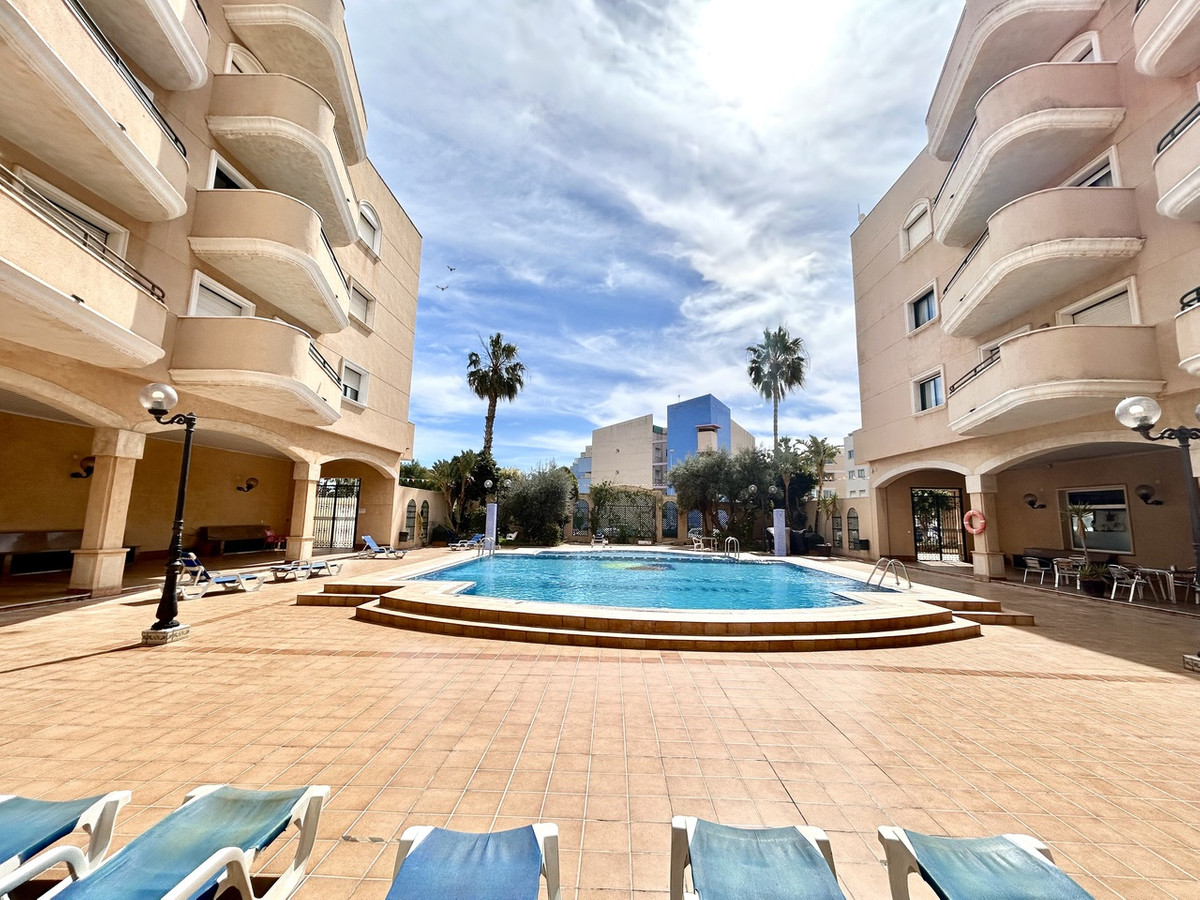 Appartement te koop in Cabo Roig | 2 slaapkamers H5336701