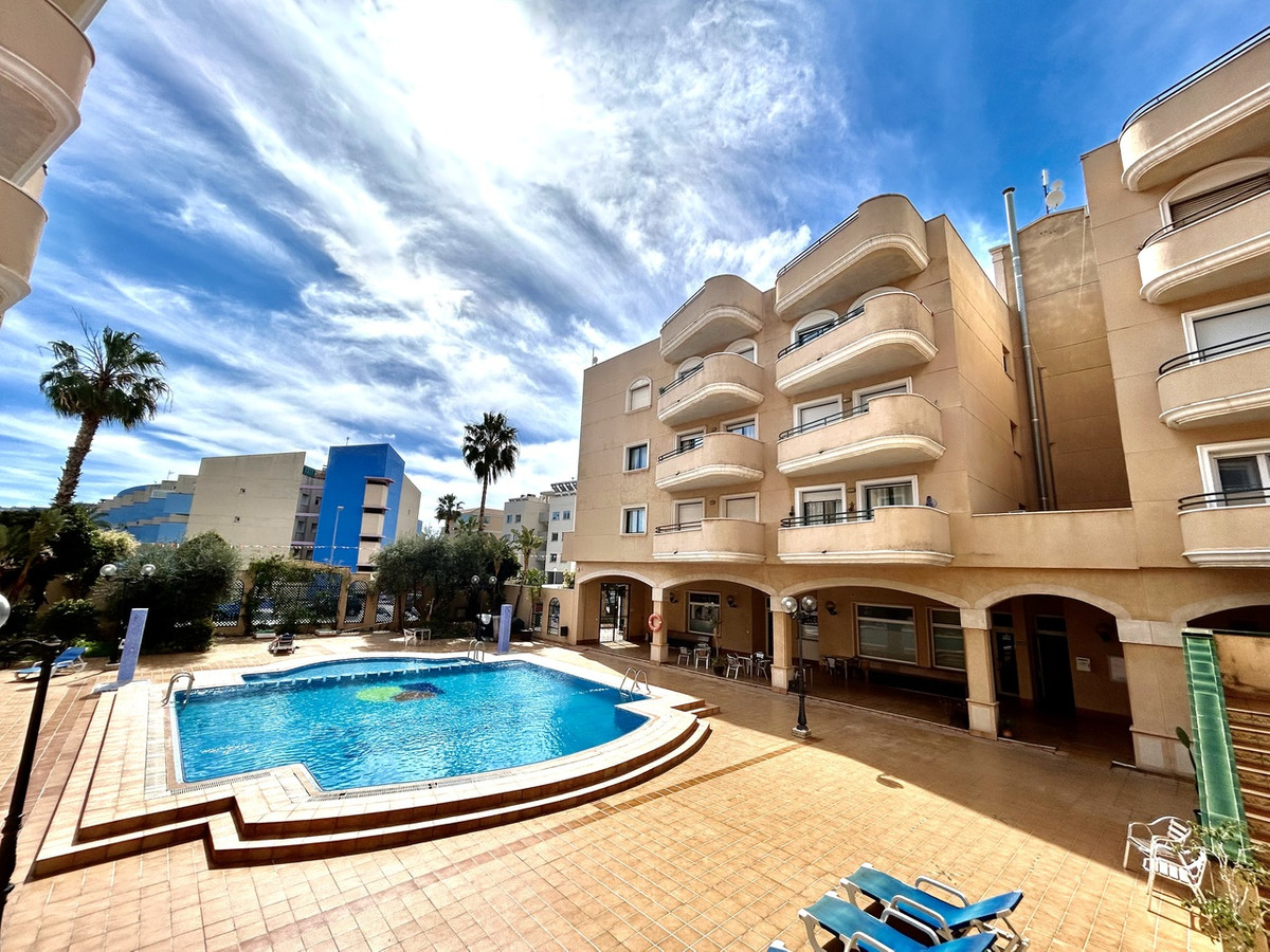 Appartement te koop in Cabo Roig | 2 slaapkamers H5336701