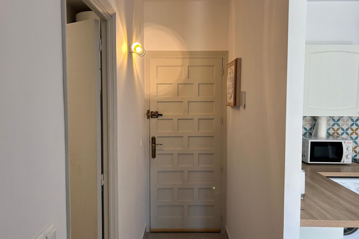 Appartement te koop in Cabo Roig | 1 slaapkamers H5349304