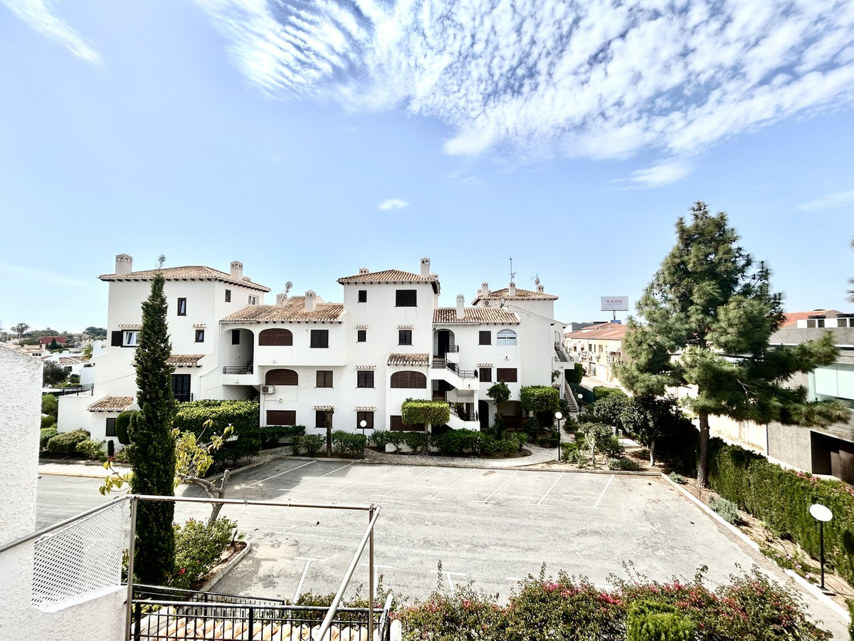 Appartement te koop in Cabo Roig | 2 slaapkamers H5364277