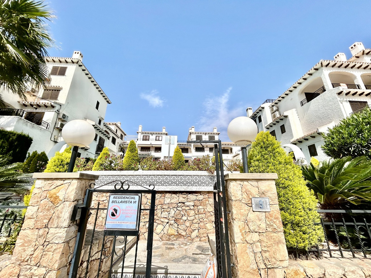 Appartement te koop in Cabo Roig | 2 slaapkamers H5364277