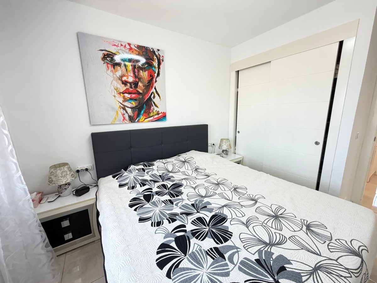 Appartement te koop in Cabo Roig | 3 slaapkamers H5503120