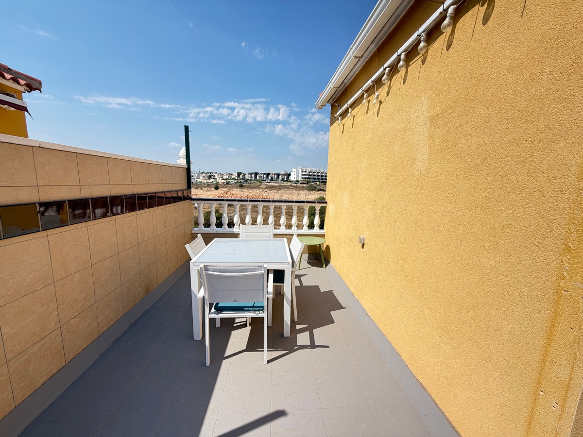 Appartement te koop in Cabo Roig | 3 slaapkamers H5503120
