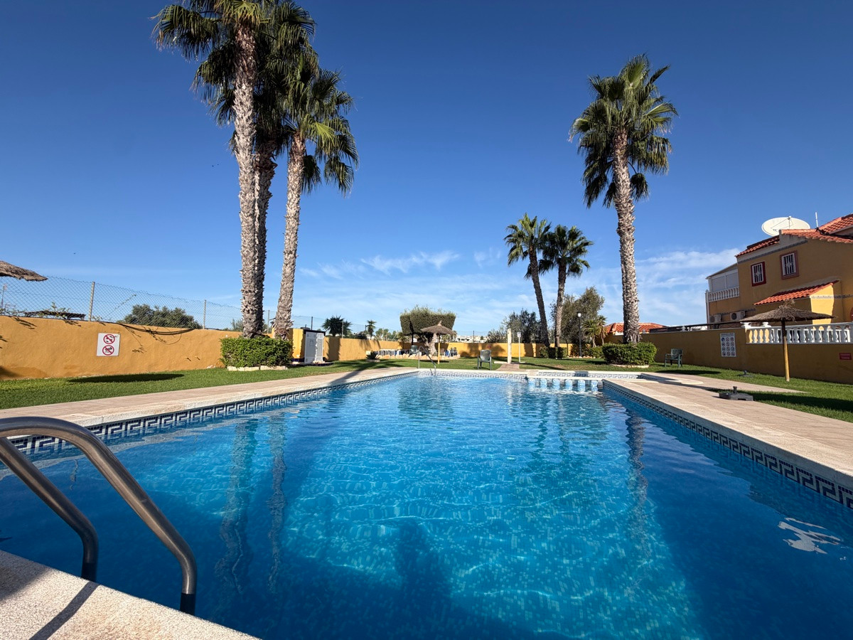 Appartement te koop in Cabo Roig | 3 slaapkamers H5503120