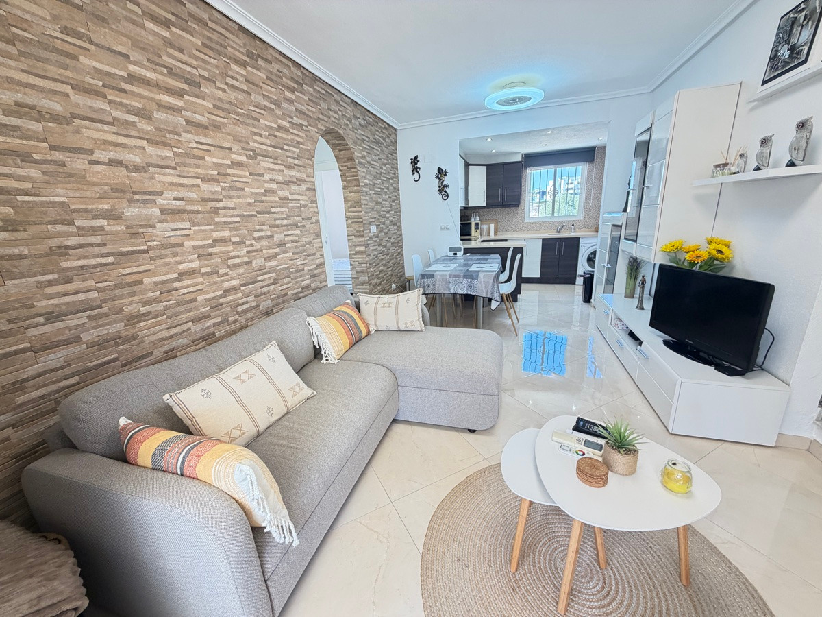 Appartement te koop in Cabo Roig | 3 slaapkamers H5503120