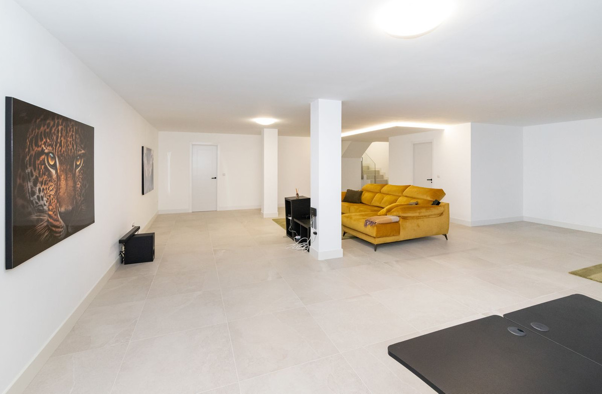 Property main view 38