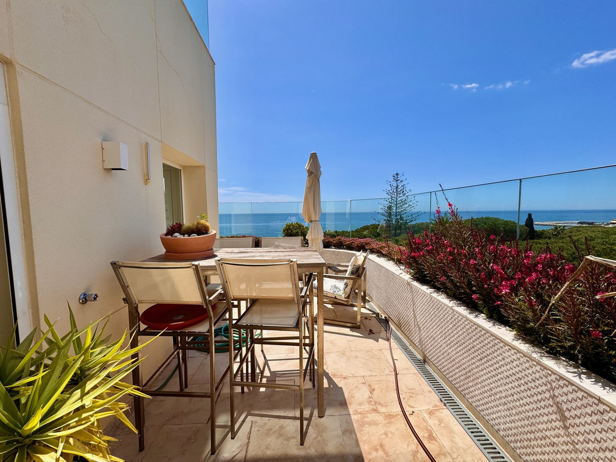 Penthouse Duplex in Cabopino-13