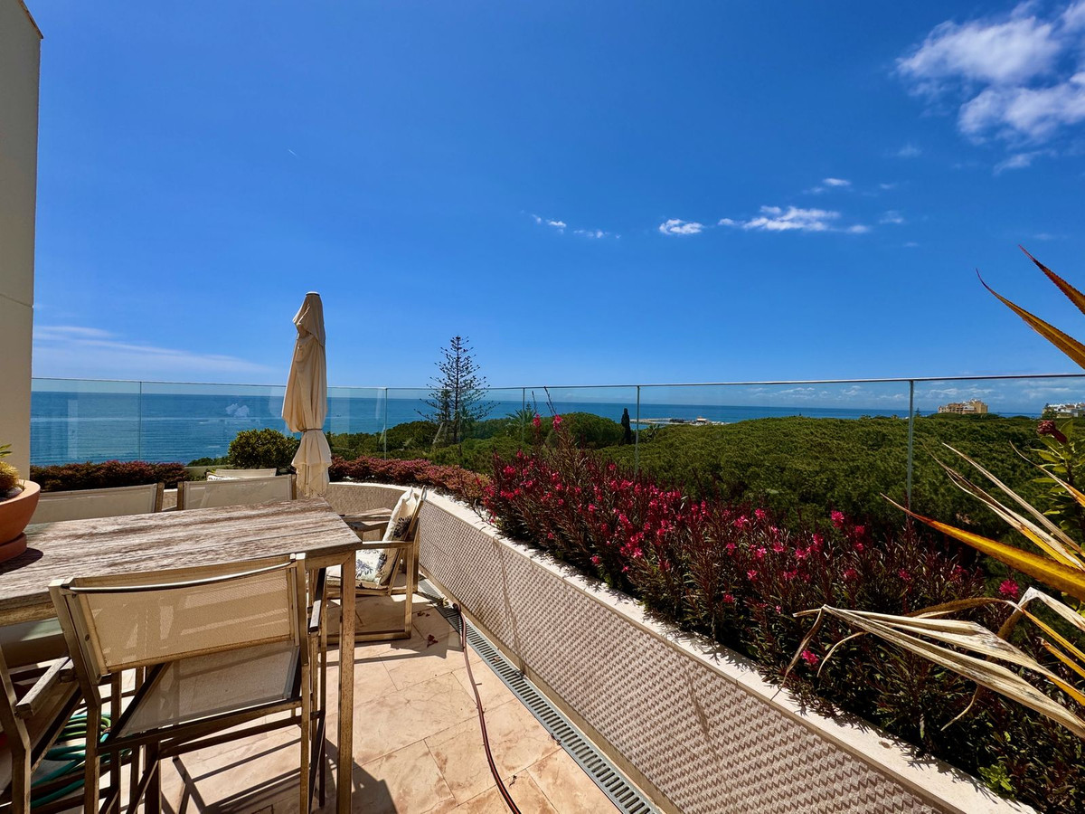 Penthouse Duplex in Cabopino-14