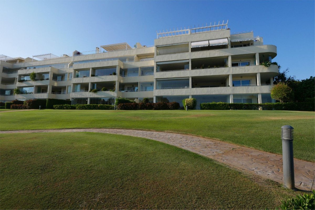 Penthouse Duplex in Cabopino-32