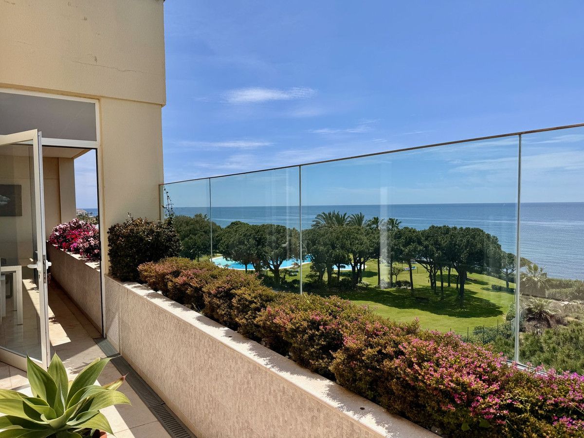Penthouse Duplex in Cabopino-8