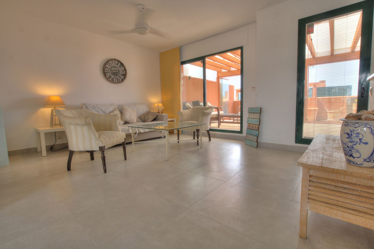 Appartement te koop in Cabopino | 3 slaapkamers H5075299
