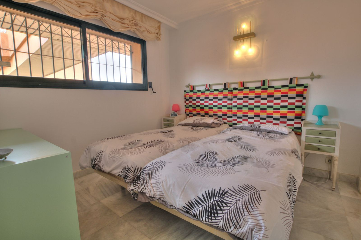 Appartement te koop in Cabopino | 3 slaapkamers H5075299