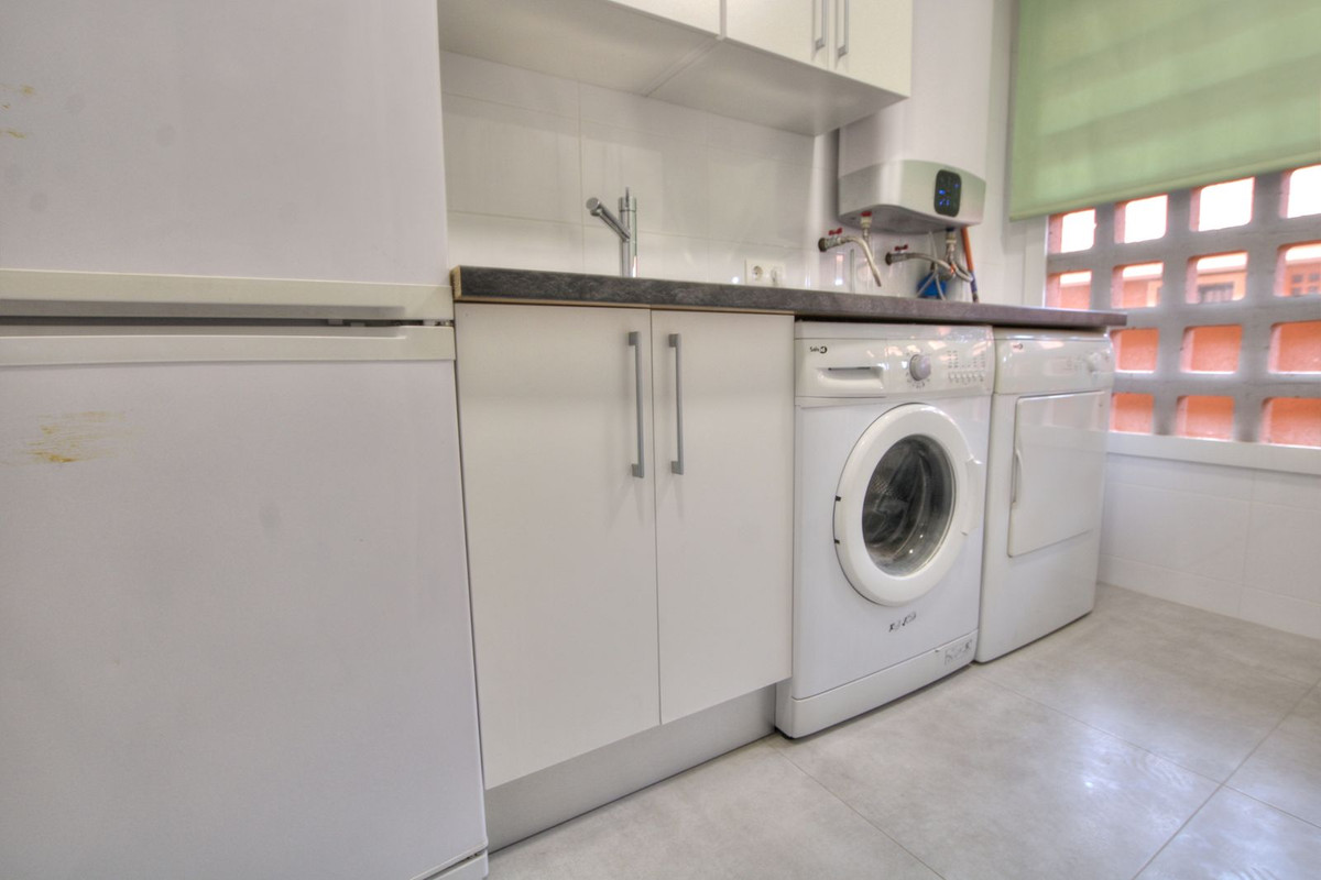 Appartement te koop in Cabopino | 3 slaapkamers H5075299