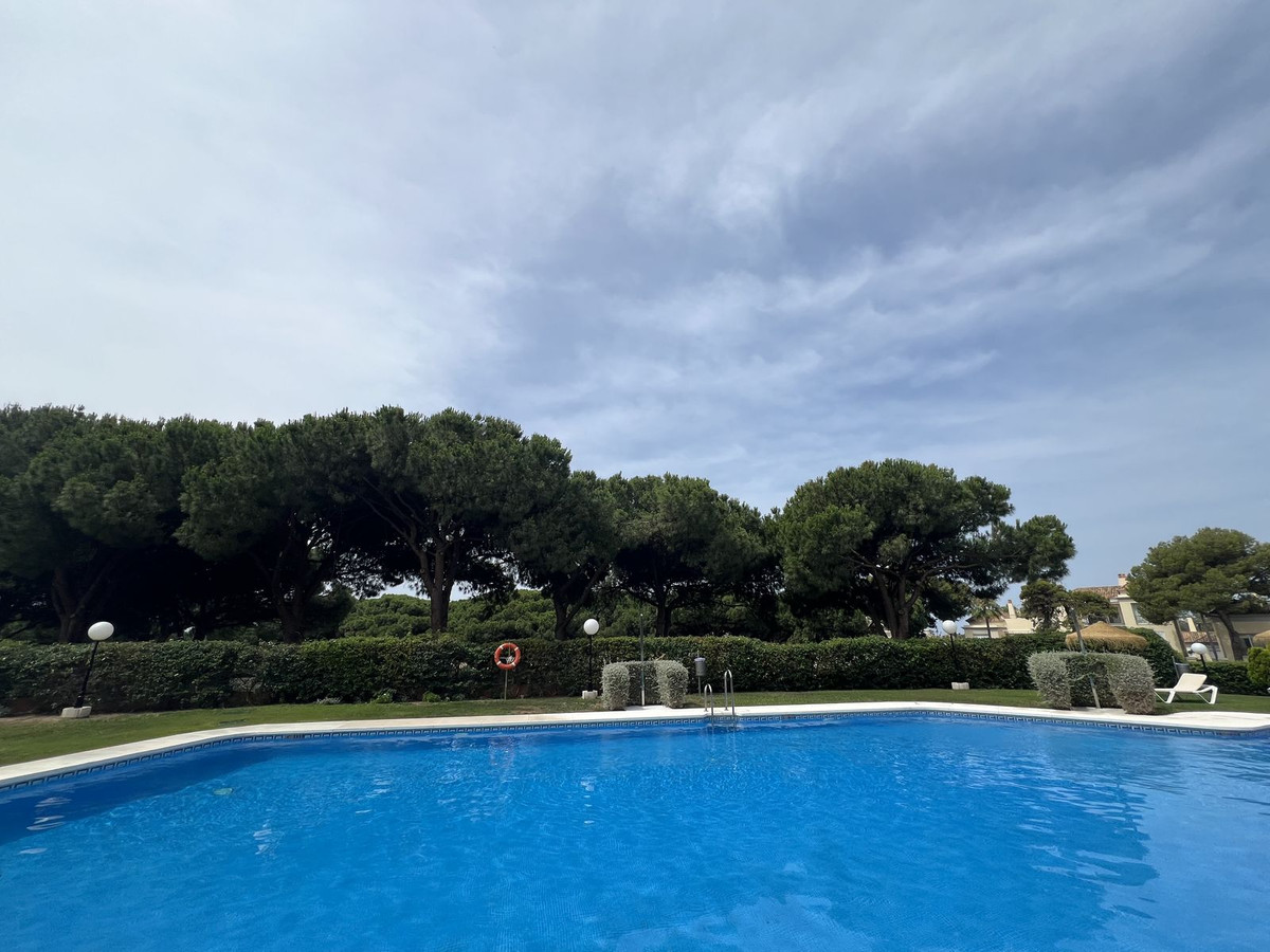 Appartement te koop in Cabopino | 3 slaapkamers H5075299