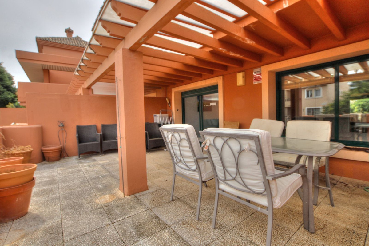 Appartement te koop in Cabopino | 3 slaapkamers H5075299