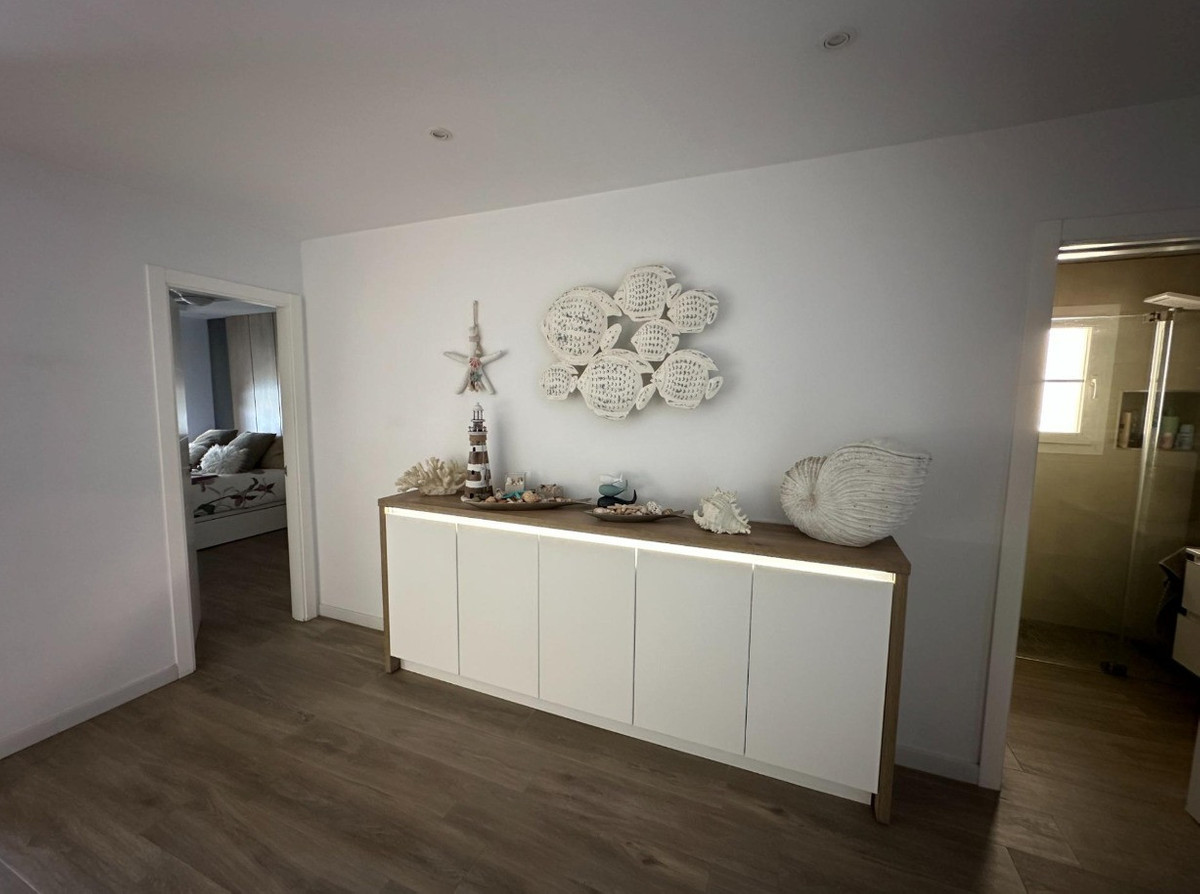 Appartement te koop in Cabopino | 3 slaapkamers H5080291