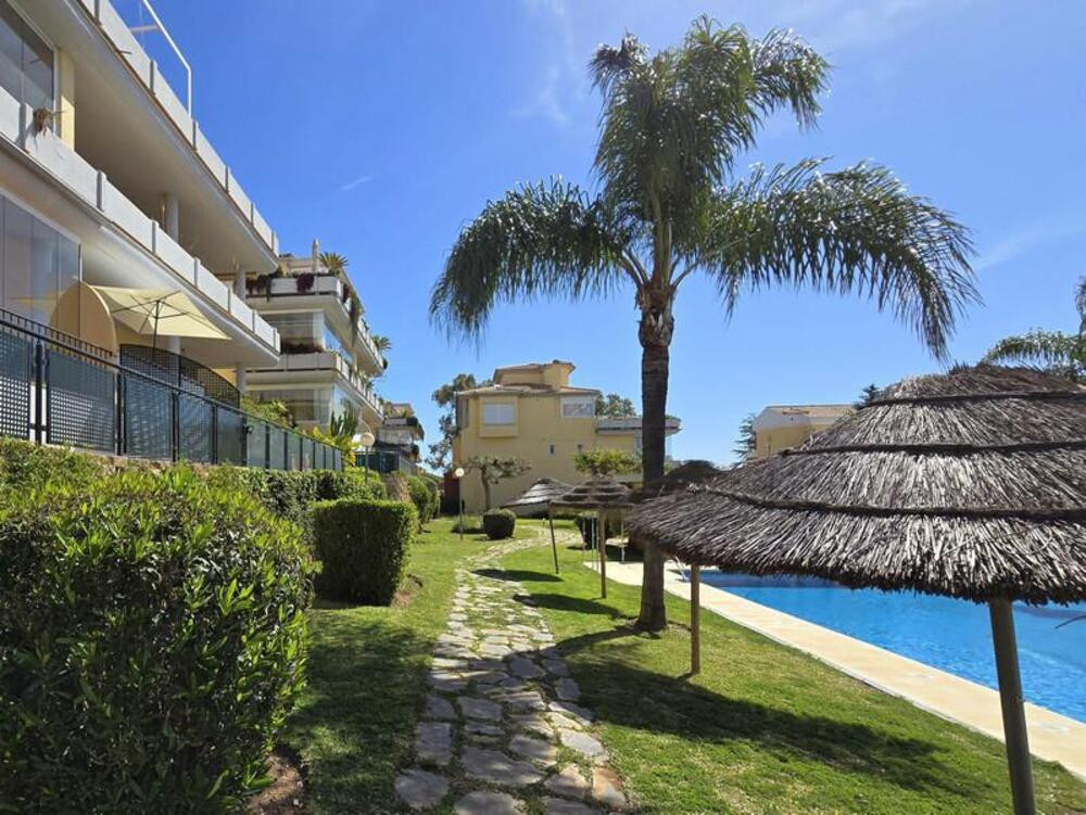 Appartement te koop in Cabopino | 3 slaapkamers H5080291