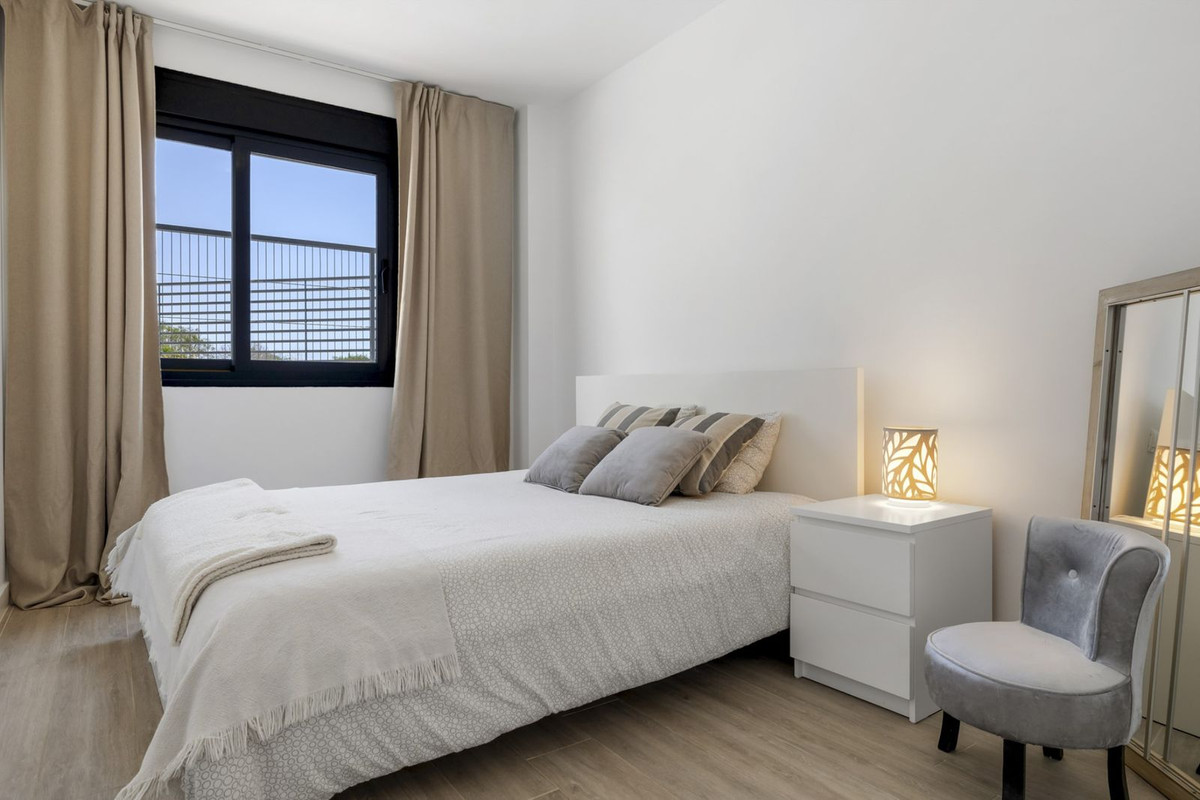 Appartement te koop in Cabopino | 3 slaapkamers H5100976