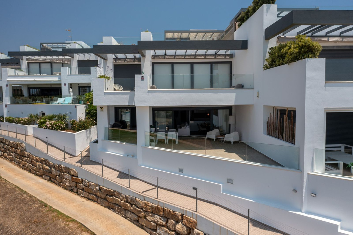 Appartement te koop in Cabopino | 3 slaapkamers H5100976