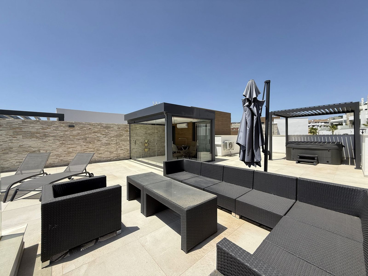 Penthouse te koop in Cabopino | 3 slaapkamers H5118937