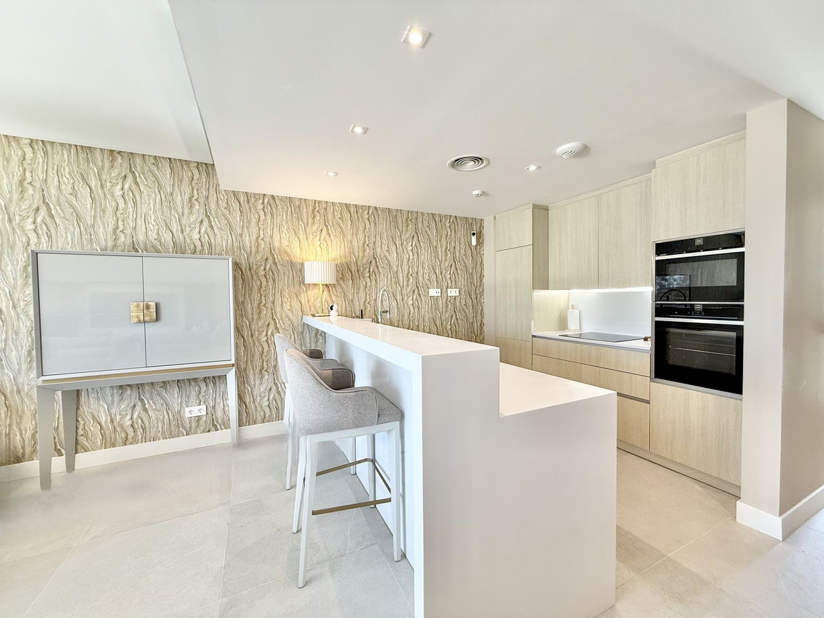 Penthouse te koop in Cabopino | 3 slaapkamers H5118937