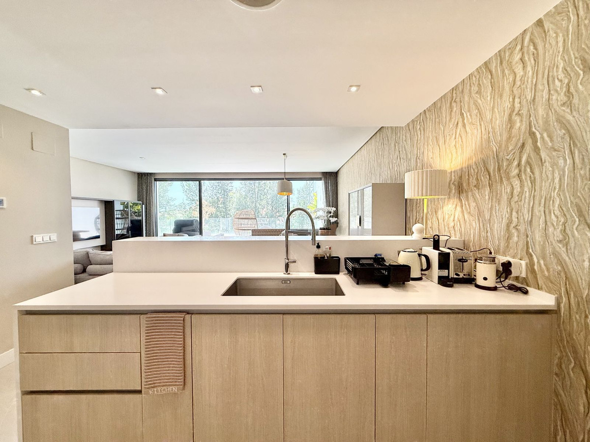 Penthouse te koop in Cabopino | 3 slaapkamers H5118937
